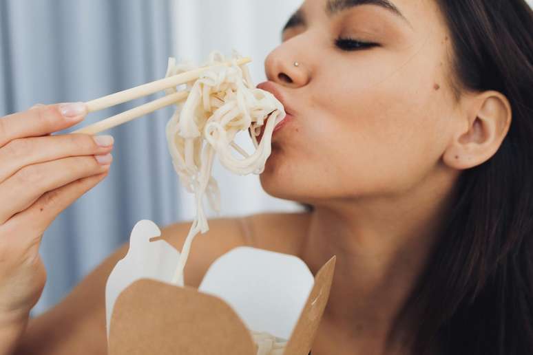 Comer emocional no pós-parto