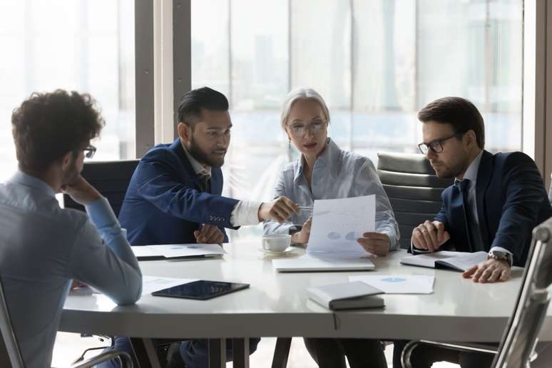 Mapear a jornada do cliente envolve a participação ativa de todas as áreas da empresa para transformar dados em ideias valiosas 