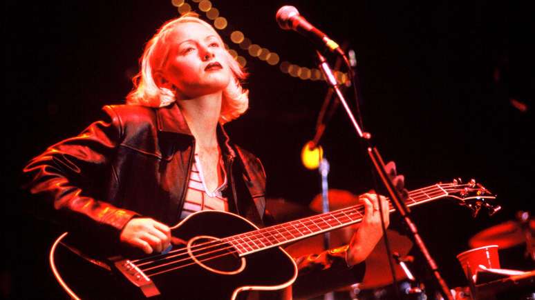 D'arcy Wretzky, do Smashing Pumpkins, em 1997 -