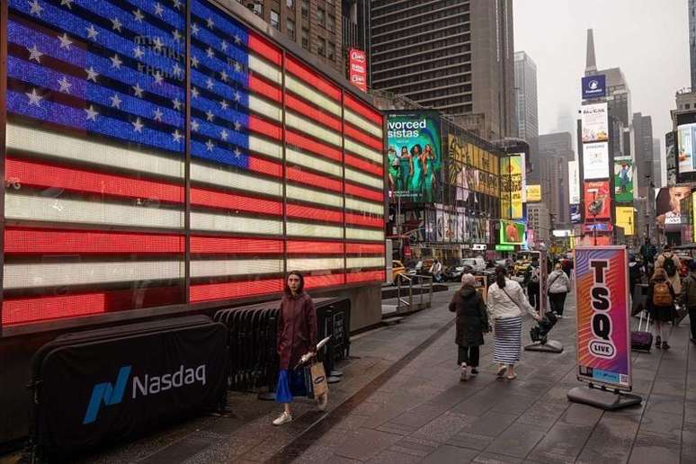 A cidade americana de Nova York reduziu sua previs&atilde;o de turistas internacionais para este ano em 17%, atribuindo a queda &agrave;s pol&iacute;ticas de Donald Trump