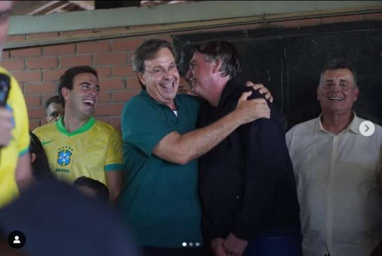 Gilson Machado asks Pix to pay the lawyers and doctors of Bolsonaro and help Eduardo Gilson Machado asks Pix to pay the lawyers and doctors of Bolsonaro and help Eduardo