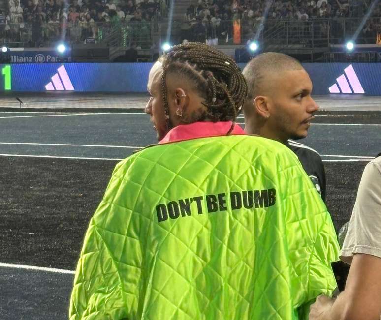 Neymar chega para a final da Kings League Brazil 