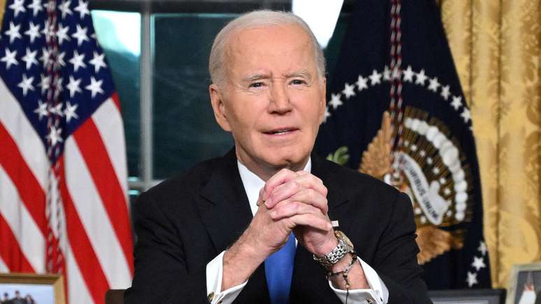 Biden apresentou sintomas urinários recorrentes e foi diagnosticado com câncer de próstata avançado