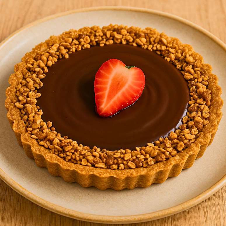 TORTA DE CHOCOLATE COM GRANOLA SEM FORNO