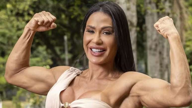 Gracyanne reveals what she did by winning a gift of a thousand eggs