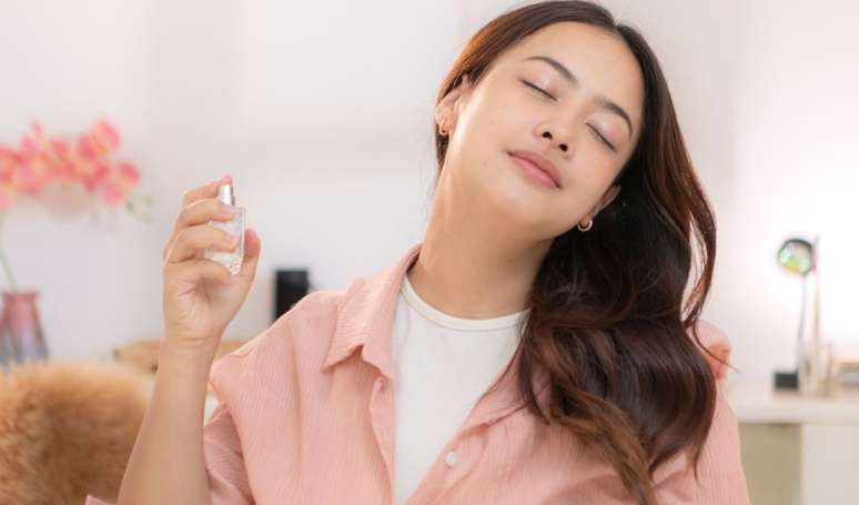 The 4 classic Arab perfumes that have a smell of luxury and elegance – and all in love with fragrances must know now! The 4 classic Arab perfumes that have a smell of luxury and elegance – and all in love with fragrances must know now!