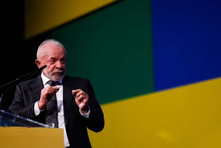 Segundo Lula, maioria das casas não são criadas pelo governo federal ou pelos Estados e municípios, mas pelos próprios moradores