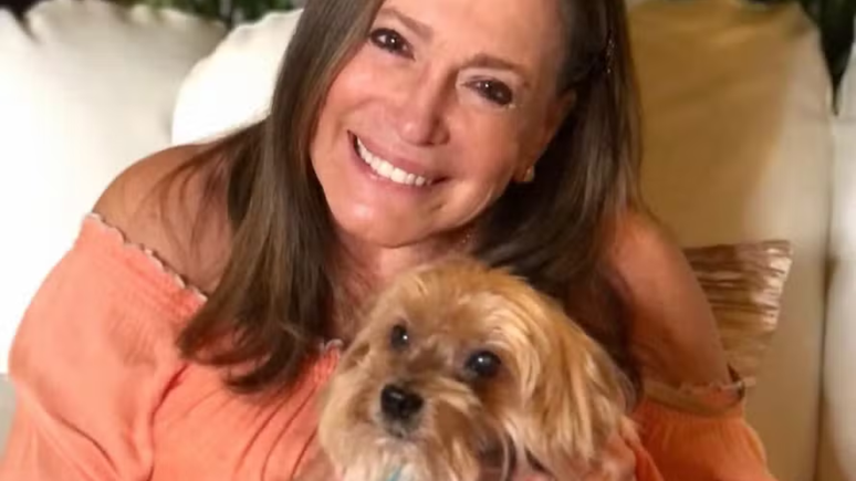 Susana Vieira cries the death of the dog: “Love for my life” Susana Vieira cries the death of the dog: “Love for my life”