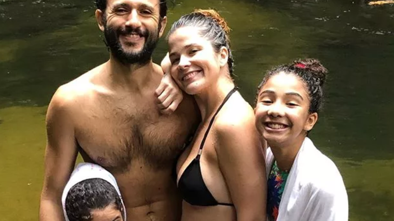 Married, with the actress Globo details with her husband: “I want to kiss other people” Married, with the actress Globo details with her husband: “I want to kiss other people”