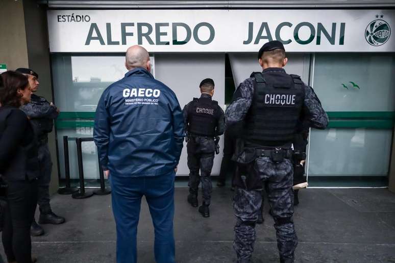 Opera&ccedil;&atilde;o do Gaeco no RS cumpre mandatos contra &Ecirc;nio, do Juventudo