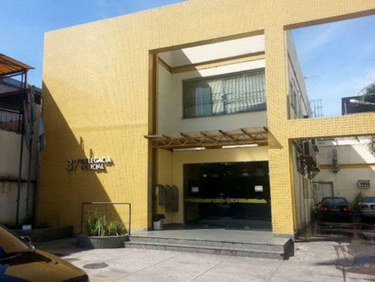 Fachada da 37° Delegacia de Polícia na Ilha do Governador