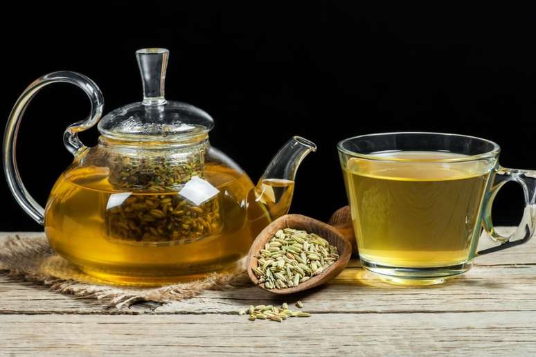 Fennel tea helps digestion by stimulating the production of gastric juices Fennel tea helps digestion by stimulating the production of gastric juices
