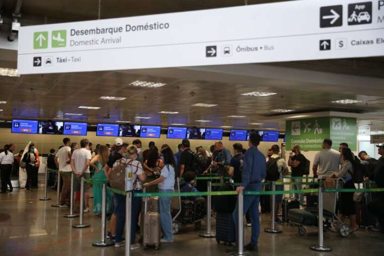 Companhias brasileiras registraram o melhor mês de abril da série histórica em movimentação do mercado doméstico