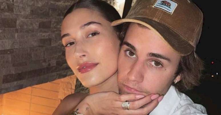 Hailey Bieber fala sobre casamento com Justin Bieber