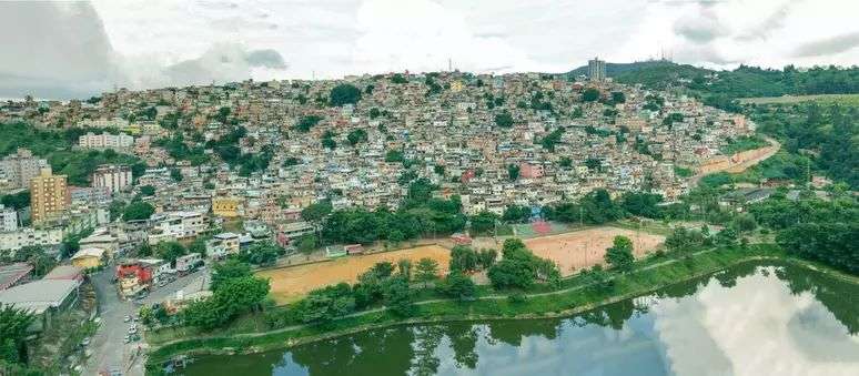 Aglomerado Santa Lúcia, periferia de Belo Horizonte, onde funciona o Muquifu, Museu dos Quilombos e Favelas Urbanos.