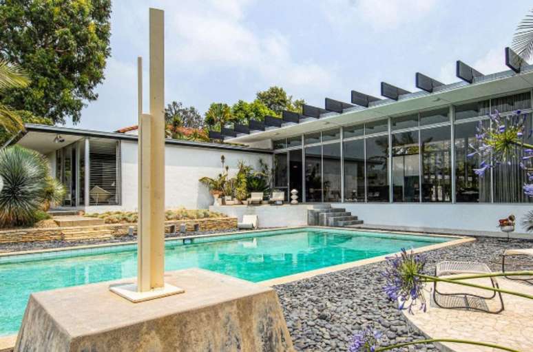 Only the house designed by Niemeyer in the United States is on sale for $ 113 million Only the house designed by Niemeyer in the United States is on sale for $ 113 million