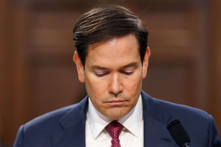 No Congresso, Marco Rubio (foto) afirmou que o governo americano est&aacute; analisando a possibilidade de aplicar san&ccedil;&otilde;es contra o ministro Alexandre de Moraes