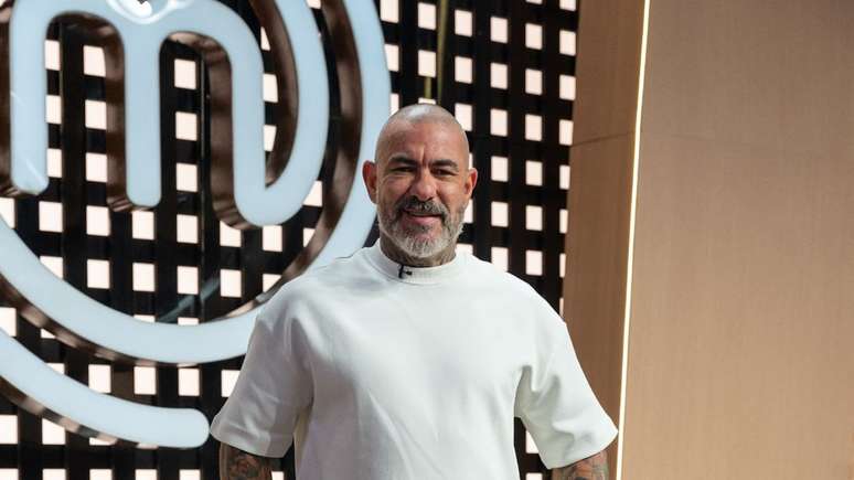 Henrique Fogaça é pai de Olívia, João e Maria Letícia