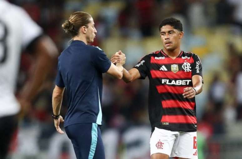Mistão do Flamengo garante a vaga do time às oitavas da Copa do Brasil.
