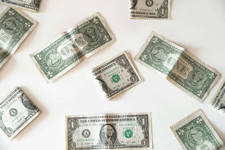 Dólar (USD) cotação câmbio preço estados unidos eua