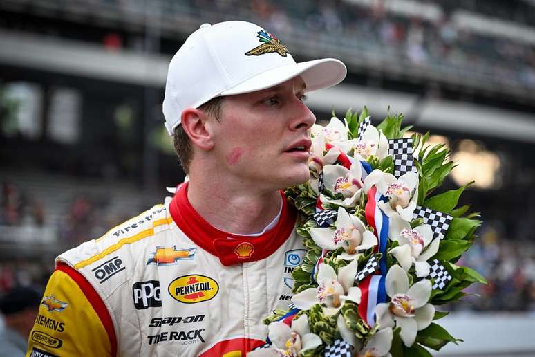 Josef Newgarden foi o vencedor das 500 milhas de Indianápolis nos últimos dois anos, mas largará da última fila 