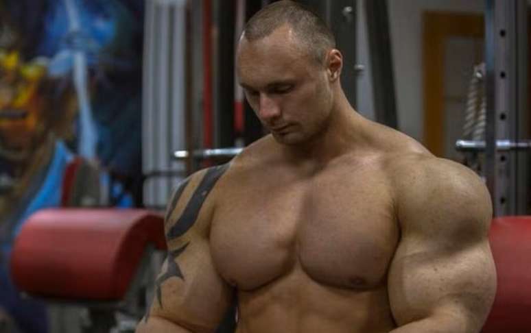 Russian bodybuilder dies at the age of 35 after the use of injections to grow muscles Russian bodybuilder dies at the age of 35 after the use of injections to grow muscles