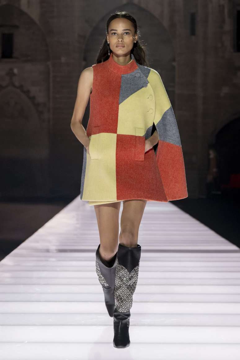 Desfile Cruise 2026 da Louis Vuitton 