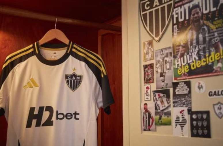 Uniforme 2 do Galo –