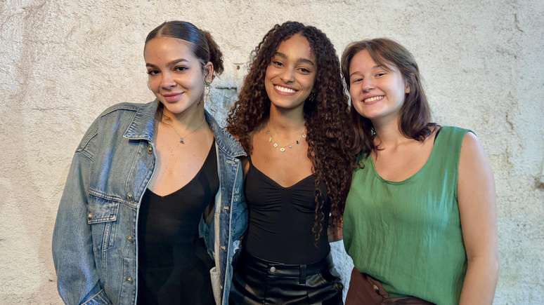 Começou as preparação para as filmagens de “Apenas 3 Meninas”