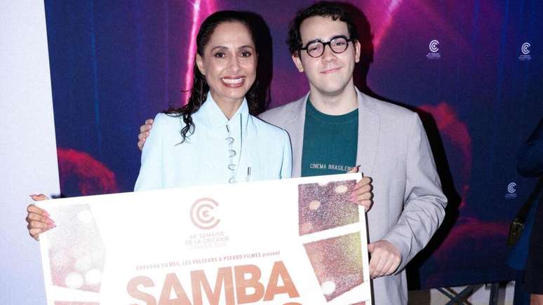 Camila Pitanga agus Leonardo Martinelli, stiúrthóir an ghearrscannán 