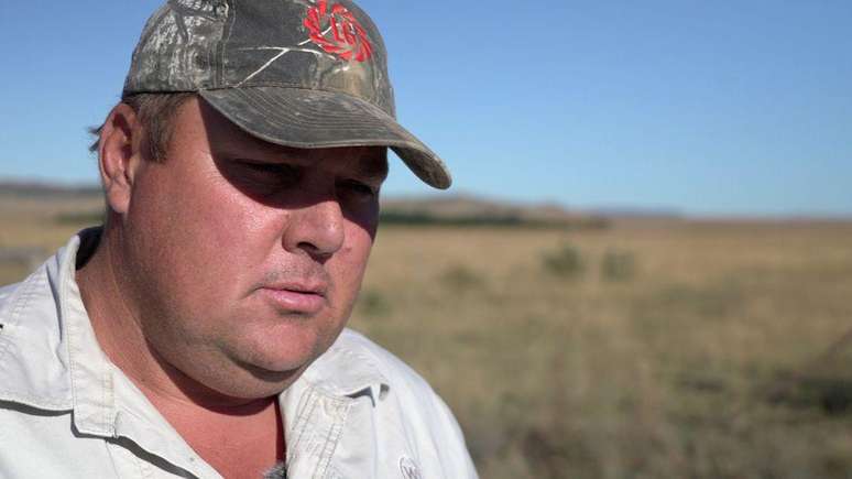 O assassinato dos tios de Roland Collyer, em 2020, levou à criação de um memorial temporário, cheio de cruzes, que foi destaque em vídeo exibido por Donald Trump