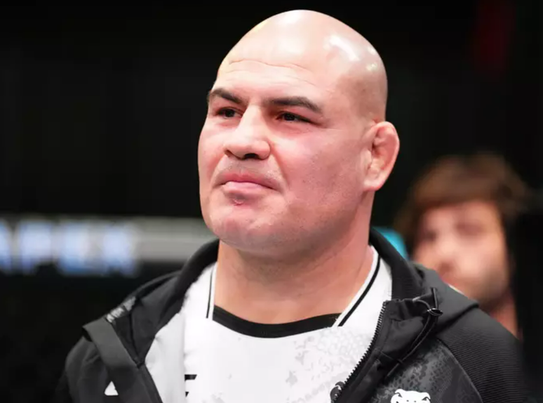 Kina Calásquezlizo muestra que Dana White pague por él para responder a la libertad