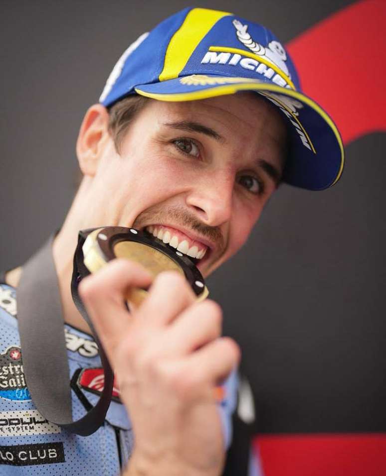 Álex Márquez tira sequência de vitórias de Marc Márquez na Sprint Race