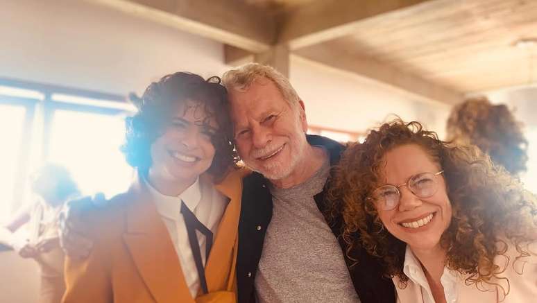 Jonas Bloch com a neta Júlia Anquier e a filha Deni Bloch - Instagram