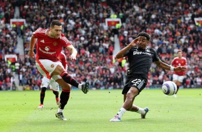 Matt McNulty/Getty Images - Fotheideal: Bhuaigh Manchester United agus deir sé slán le séasúr lionn dubh Matt McNulty/Getty Images - Fotheideal: Bhuaigh Manchester United agus deir sé slán le séasúr lionn dubh