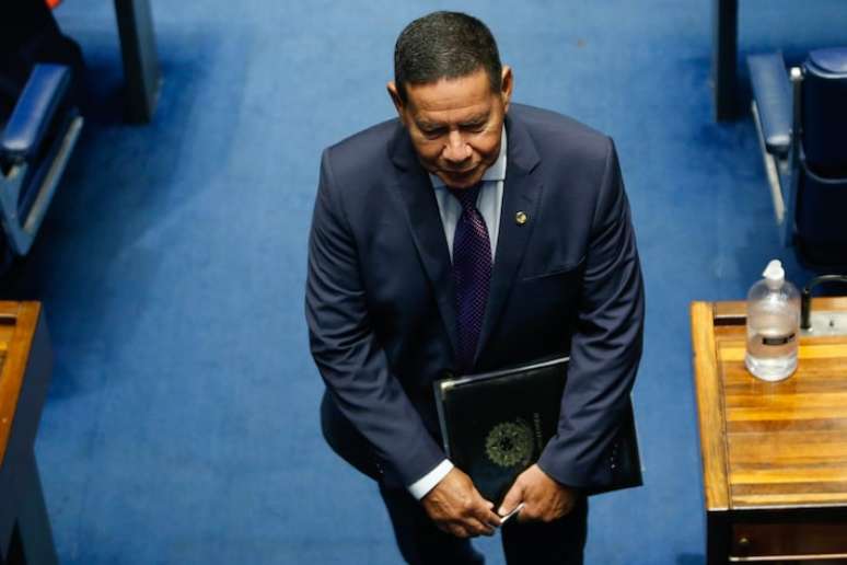 Senador Hamilton Mour&atilde;o (Republicanos-RS).