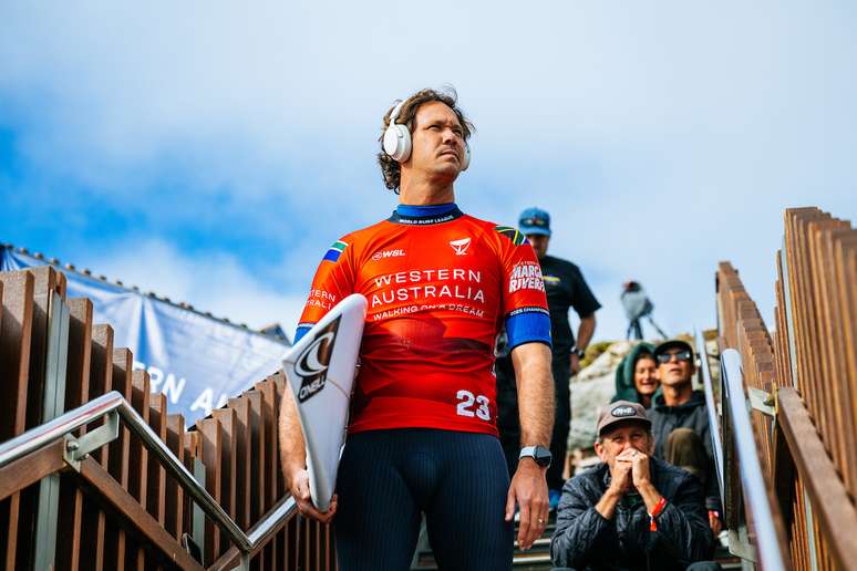 Jordy Smith assume liderança da WSL. 