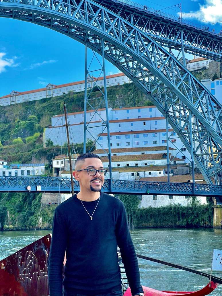 Matheus Silva diz ouvir o 'brasileiro' todos os dias na fábrica onde trabalha em Portugal