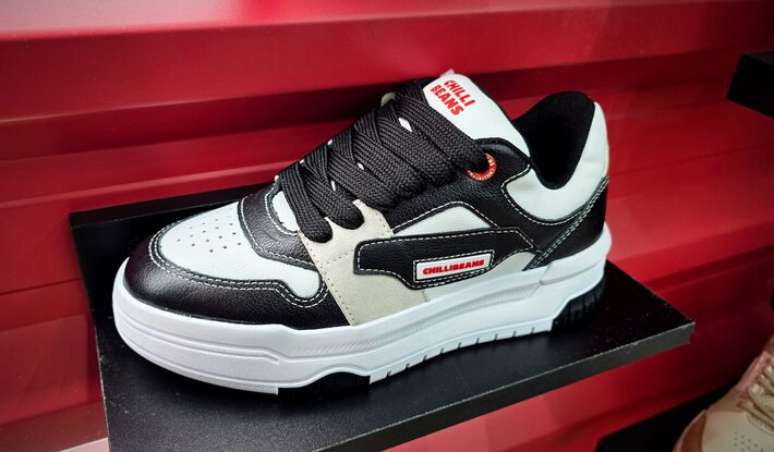 Chilli Beans debuts his tennis line in collaboration with Ramarim