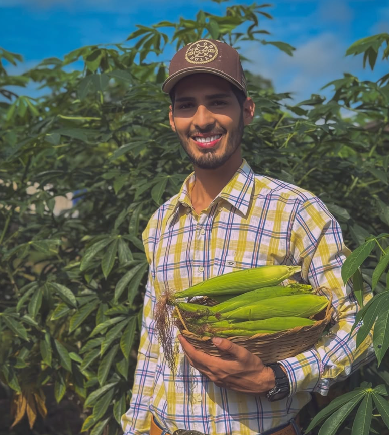 Agenor Tupinamb&aacute; diz que hoje seu conte&uacute;do &eacute; sobre a rotina no interior
