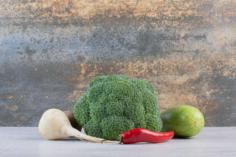 What are the vegetables that accelerate the metabolism? Expert lists options
