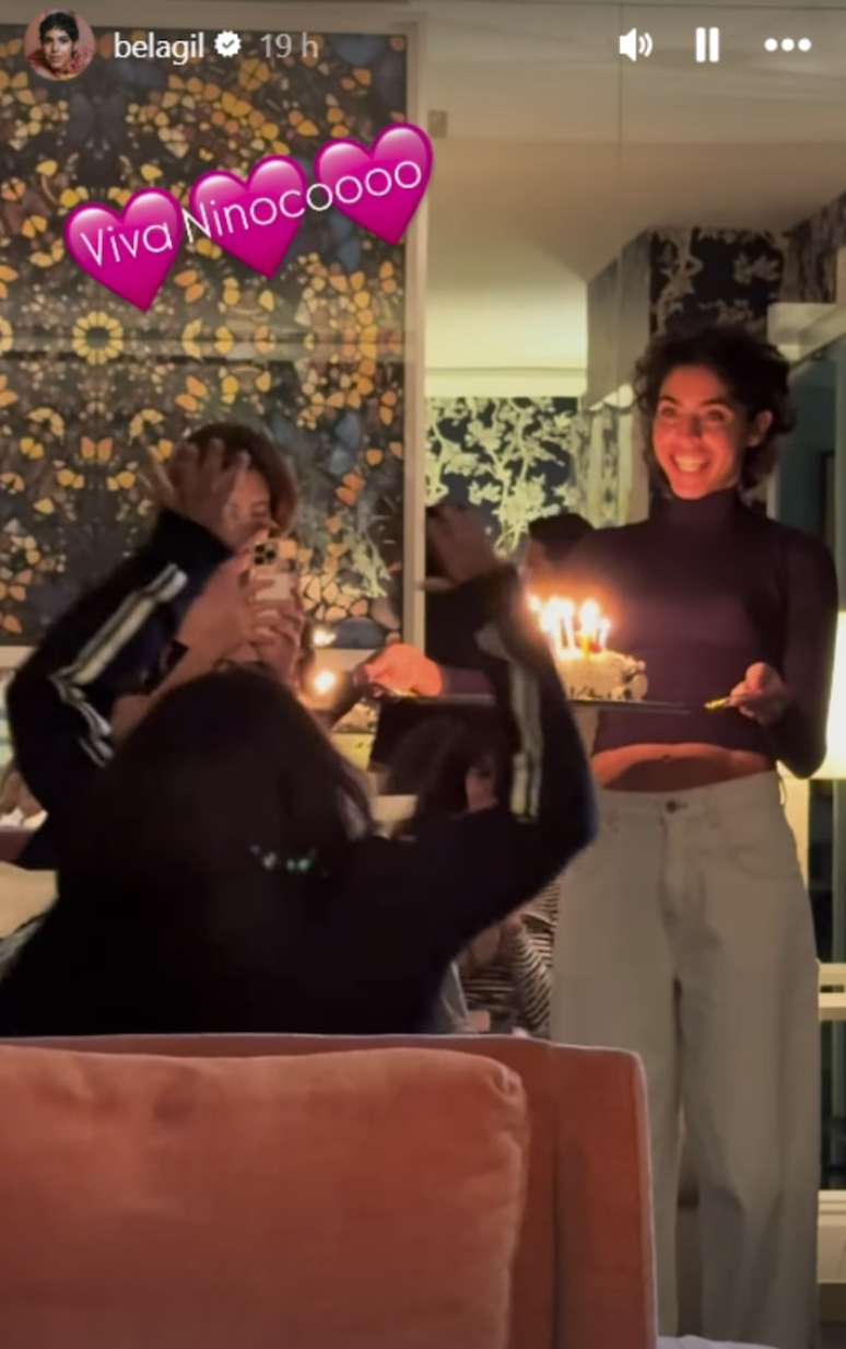 Cantora se encontra nos Estados Unidos para o tratamento de um c&acirc;ncer