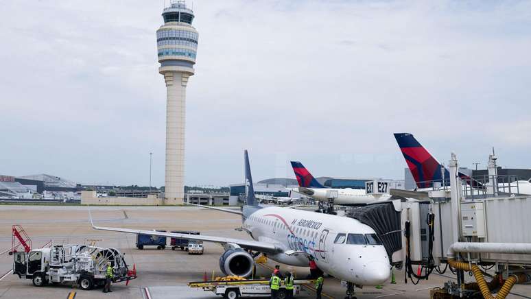 Dados preliminares do Departamento de Com&eacute;rcio mostram queda de 11,6% no n&uacute;mero de visitantes estrangeiros em mar&ccedil;o, em compara&ccedil;&atilde;o com o mesmo m&ecirc;s em 2024