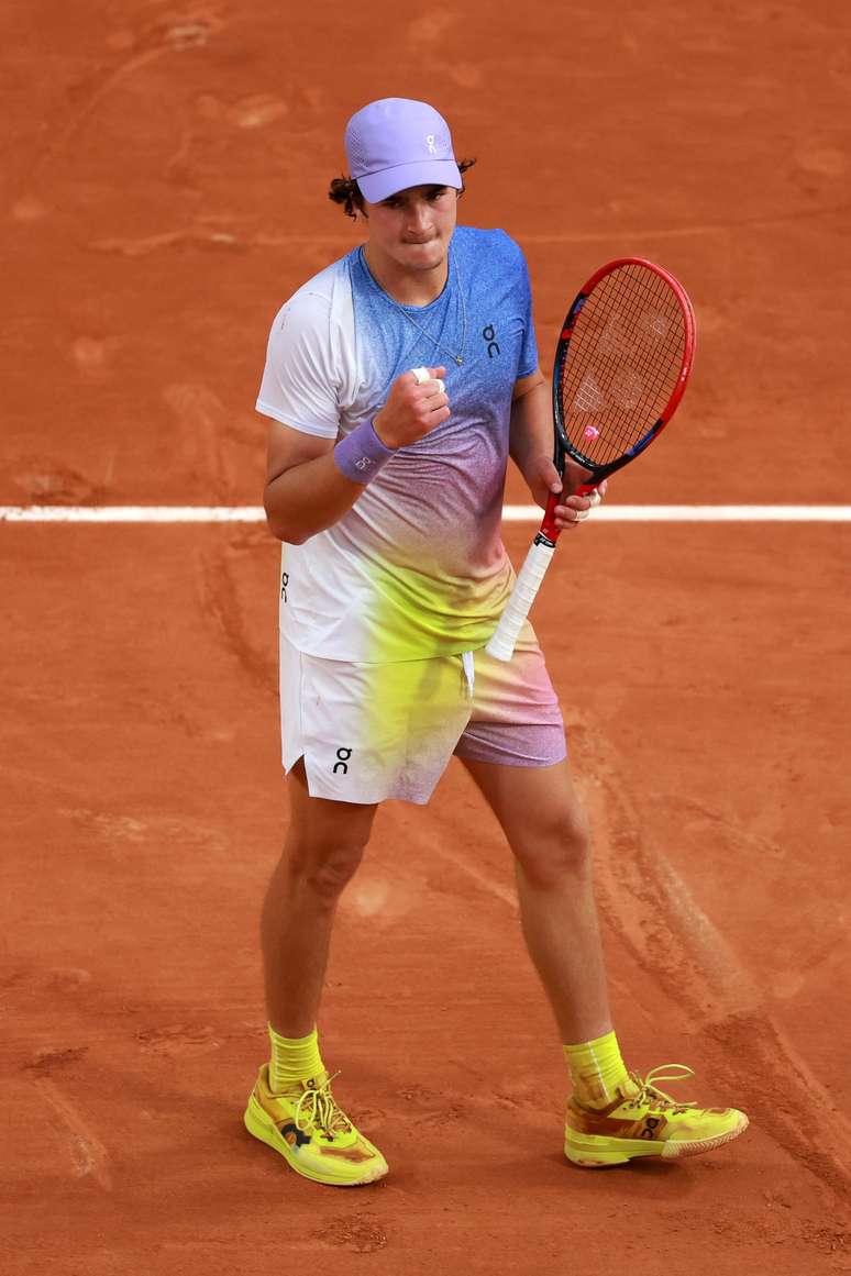 Queen priscilla essociaal naakt