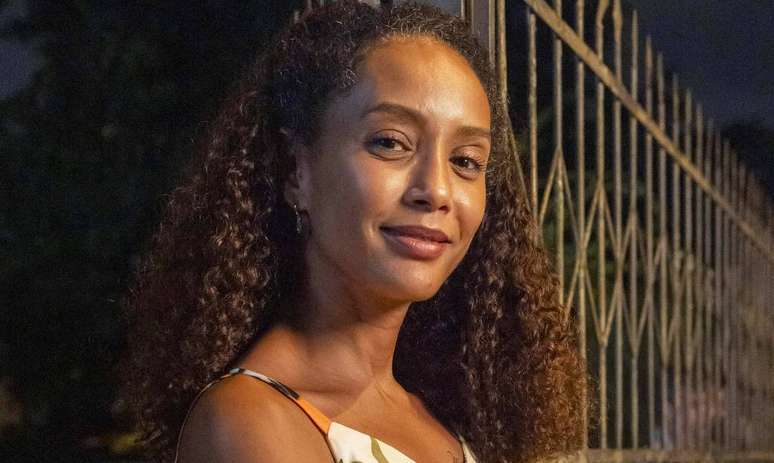 Raquel (Taís Araújo)