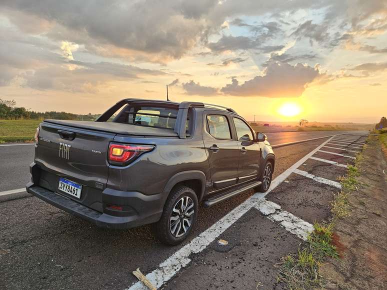 Fiat Strada Turbo Ranch T200 AT