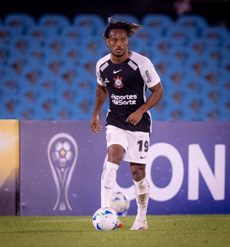 Carrillo, do Corinthians 