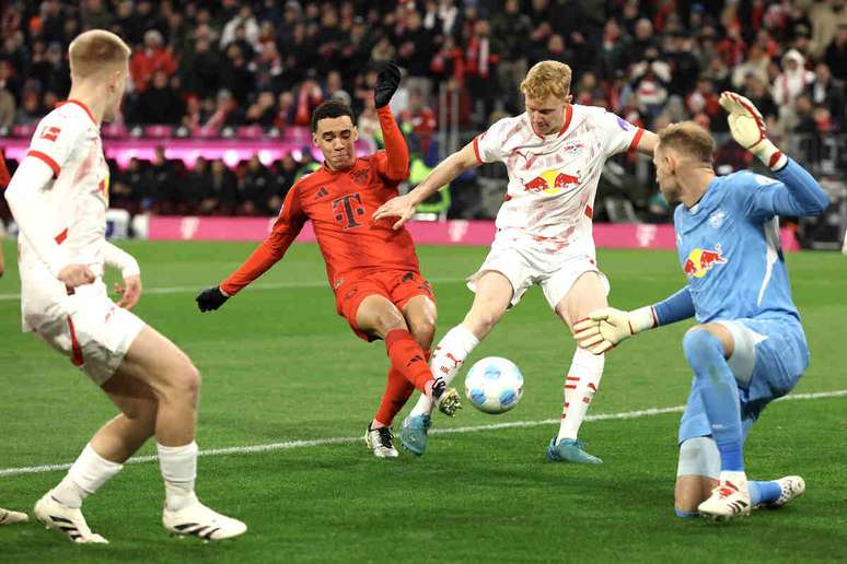 RB Leipzig est&aacute; em turn&ecirc; no Brasil &ndash;