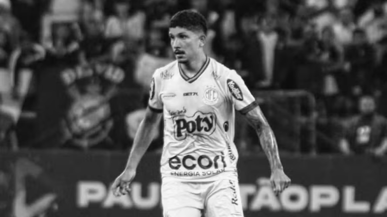 Yuri Lima se aposenta como jogador de futebol aos 30 anos, o namorado de Iza jogava até recentemente aos 30 anos