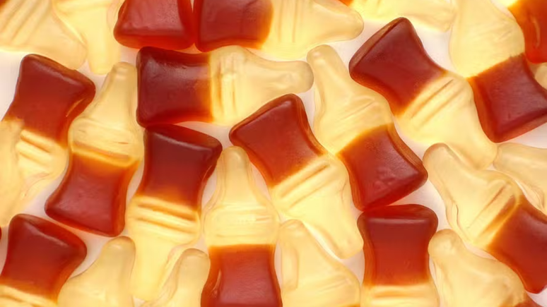 Marca de doces faz recall ap&oacute;s detectar maconha em produtos